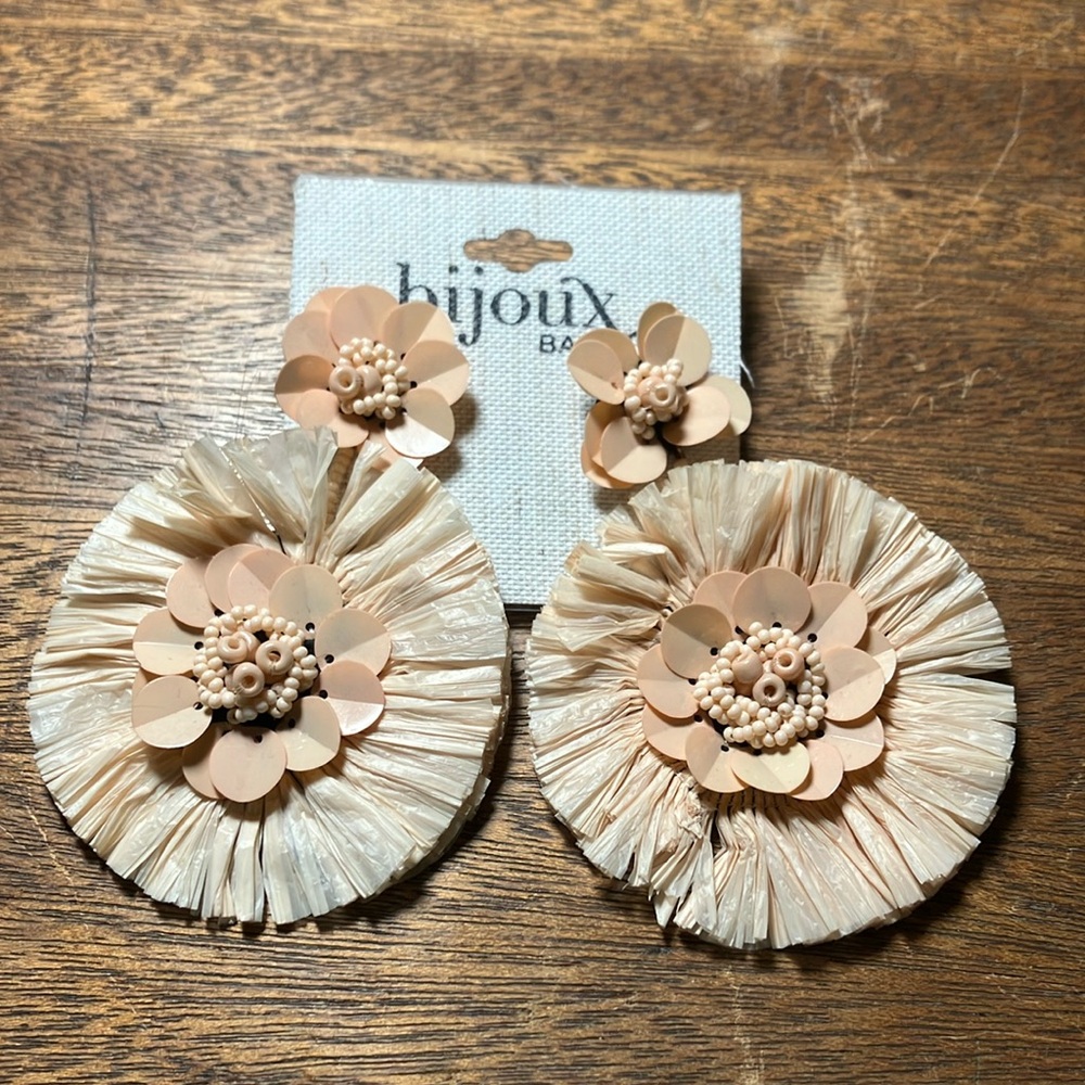 Bijoux Bar plastic blush‎ pink beaded flower boho hippie statement earrings